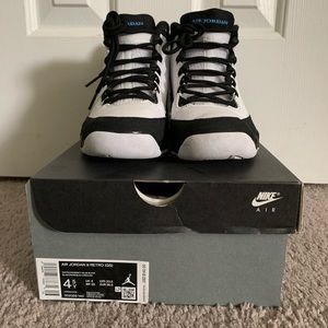 Air Jordan 9 Retro
